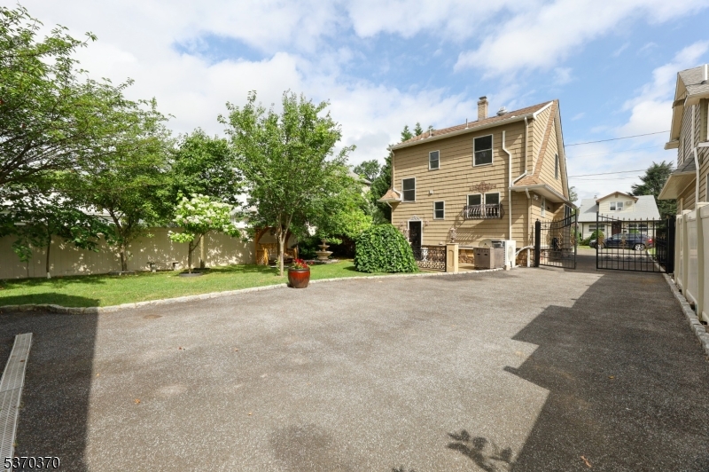 406 Dixie Ave