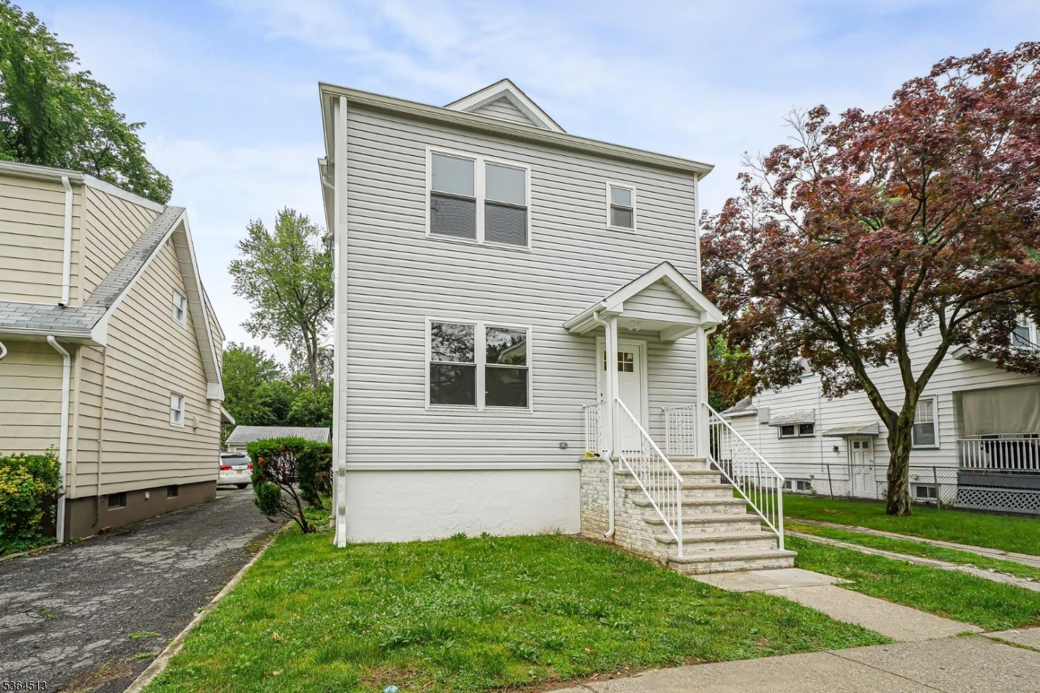 125 Birch St