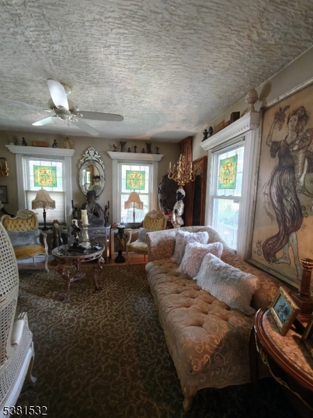 22 Magnolia Ave 1