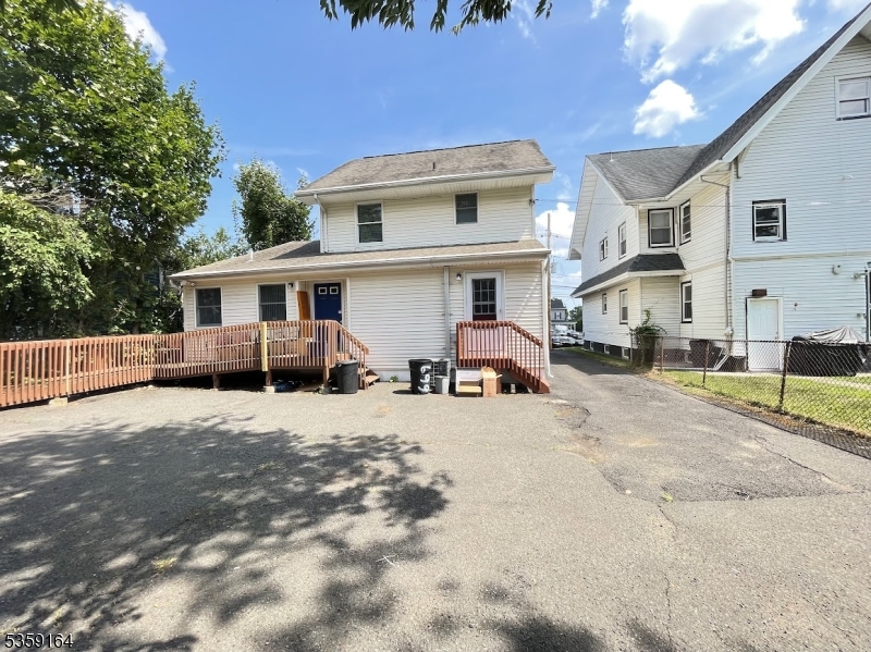 697 Kearny Ave