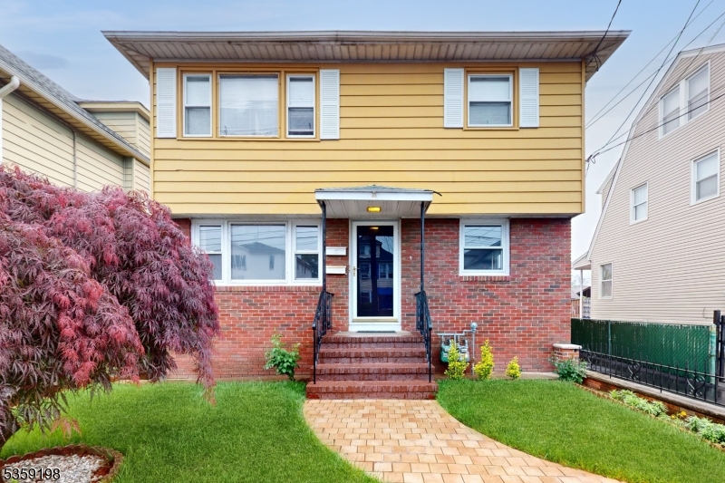 9 Dayton St.