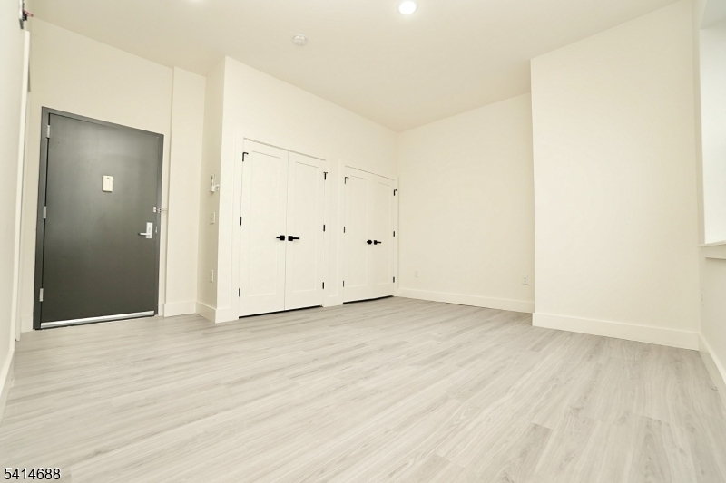 536-540 Central Ave Unit 503 503