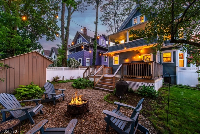 32 Morse Ave