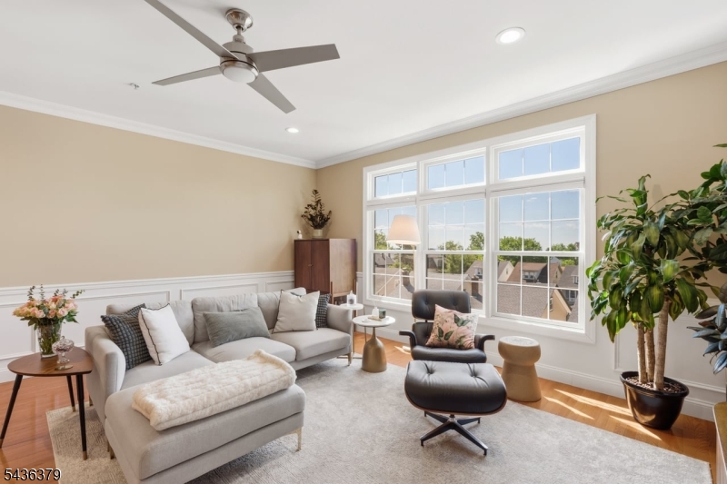 1677 Springfield Ave -15 15