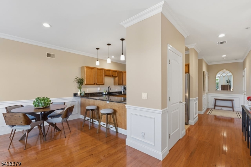 1677 Springfield Ave -15 15