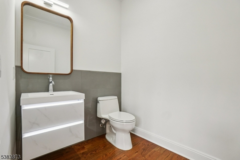 709 Springfield Ave Unit 3 3