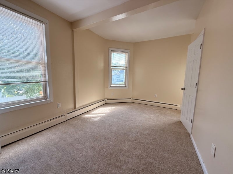 354 Ogden St 2S