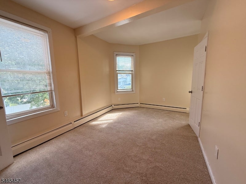 354 Ogden St 2S