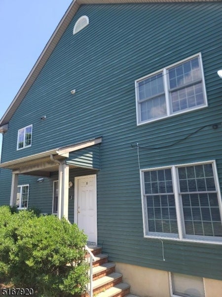 95 Springfield Ave