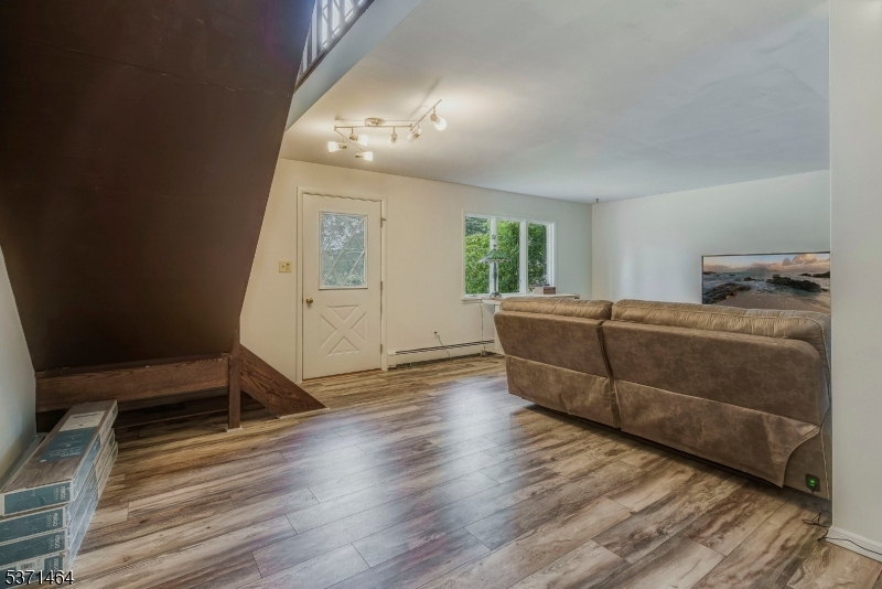 43 Maple Pkwy