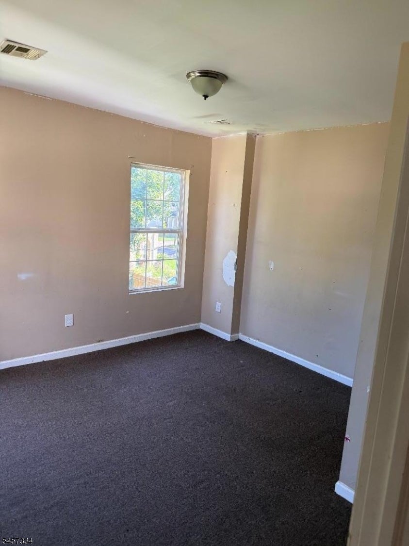 812 Carteret Ave