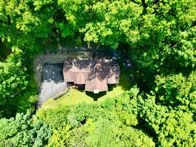 155 Knowlton Rd