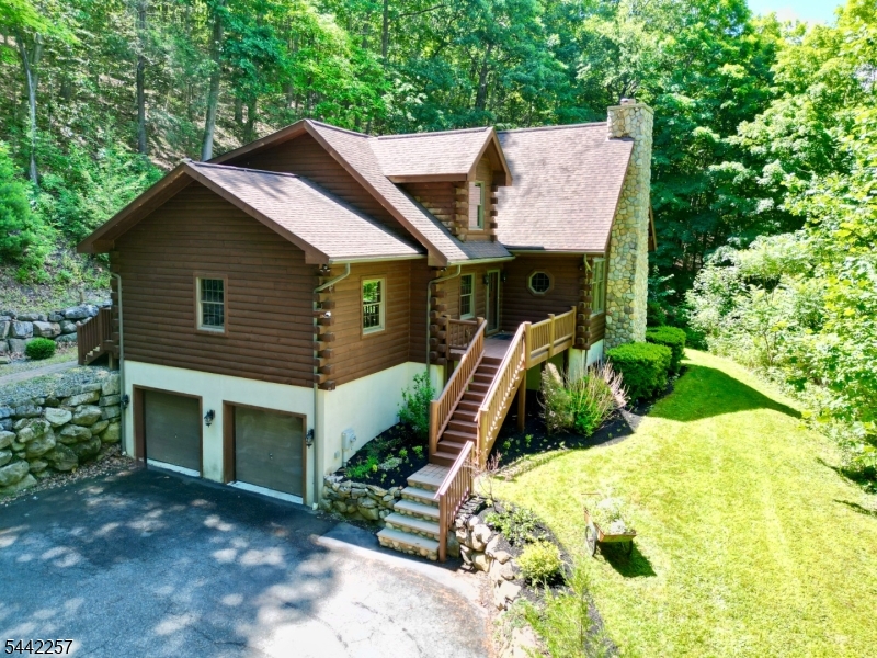 155 Knowlton Rd