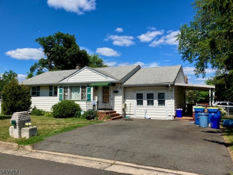 4 N 16Th Ave