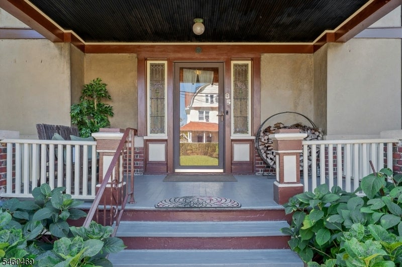 85 Spring Valley Ave
