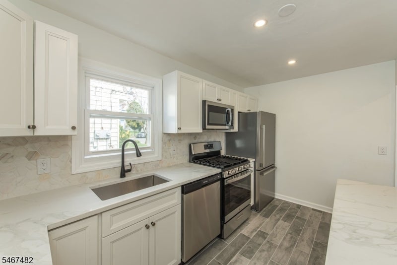 5 Underhill Ct