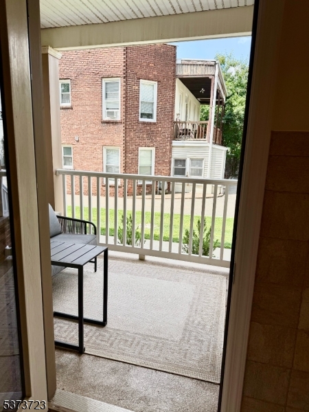 18 Baldwin St 2A
