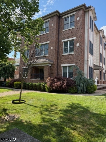 18 Baldwin St 2A