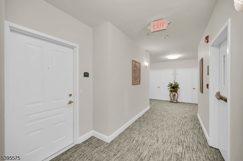 1109 Johnson Dr 1109