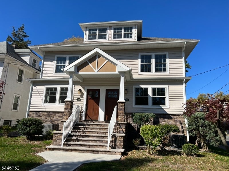 31 Morris Ave