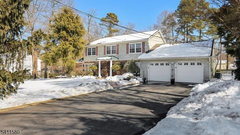 142 Monmouth Rd Monroe Twp. NJ 08831