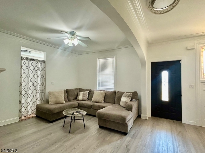 2 Newark Pompton Tpke 2