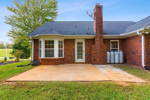 A home in Chesnee