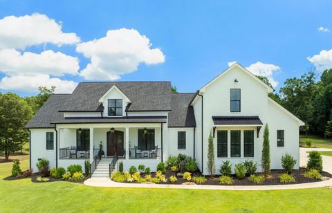 A home in Duncan