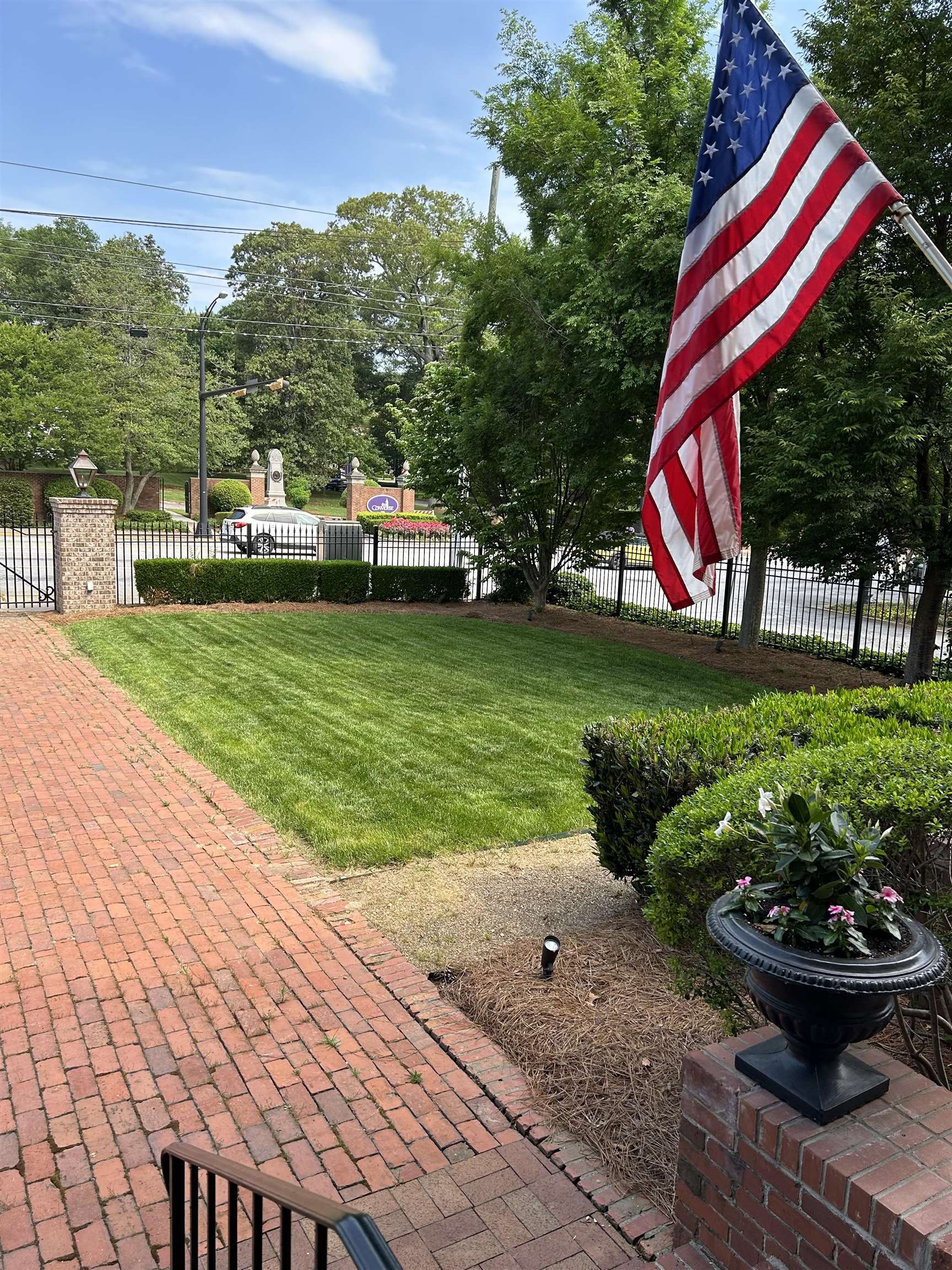 571 E Main Street, Spartanburg, South Carolina image 5
