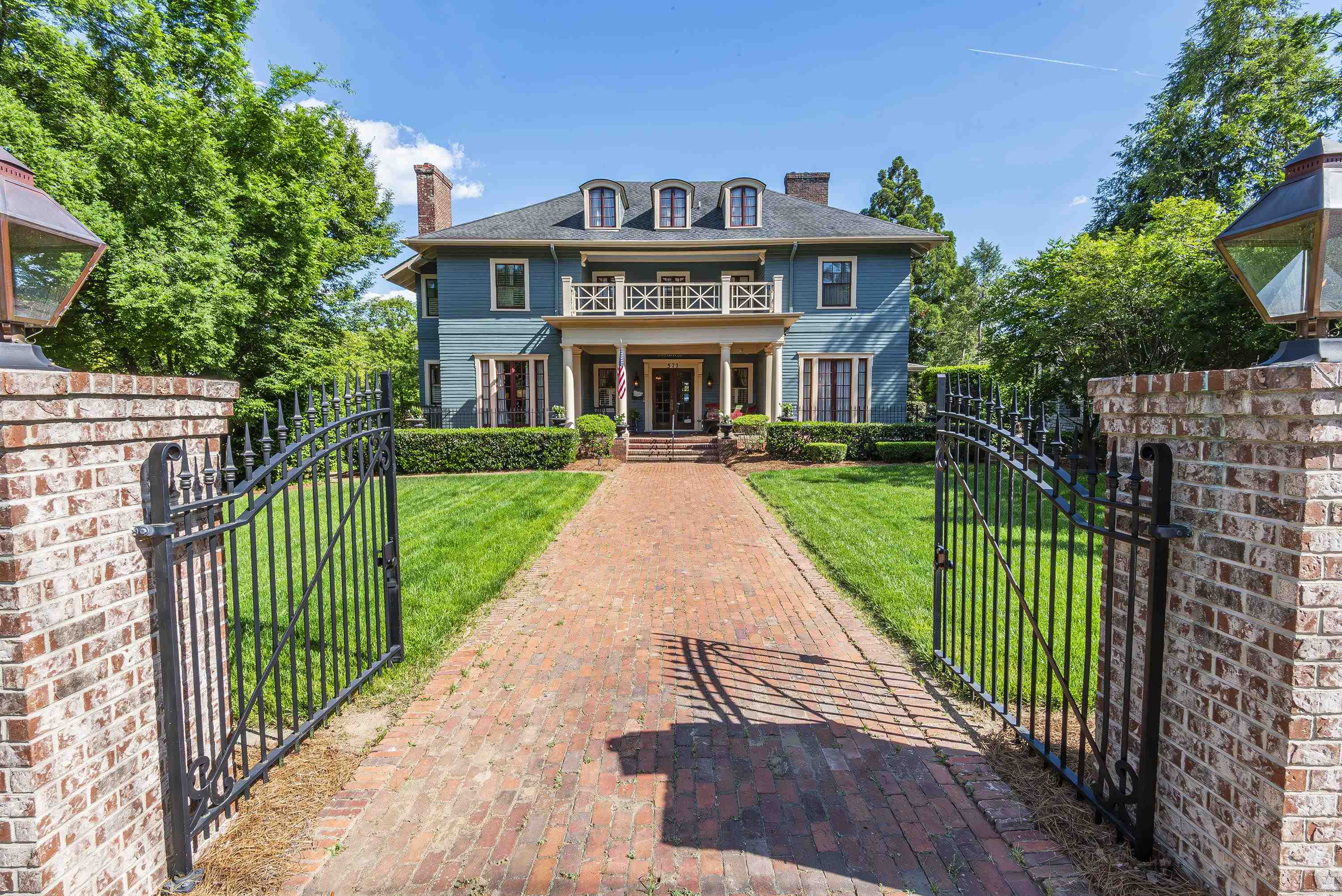 571 E Main Street, Spartanburg, South Carolina image 1