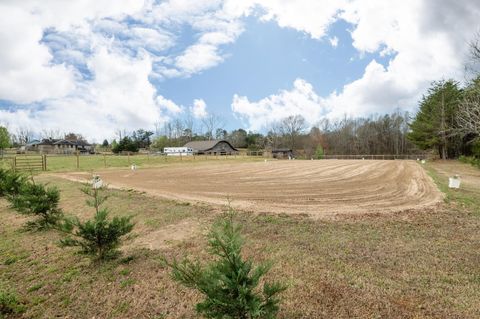 A home in Landrum