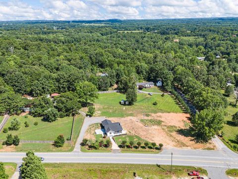 A home in Landrum