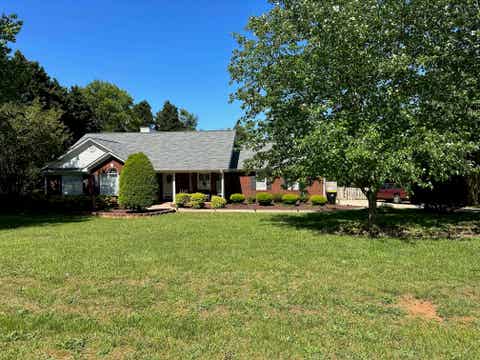 Featured picture for the property 300007