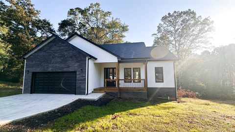 A home in Woodruff