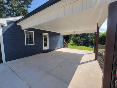 A home in jonesville