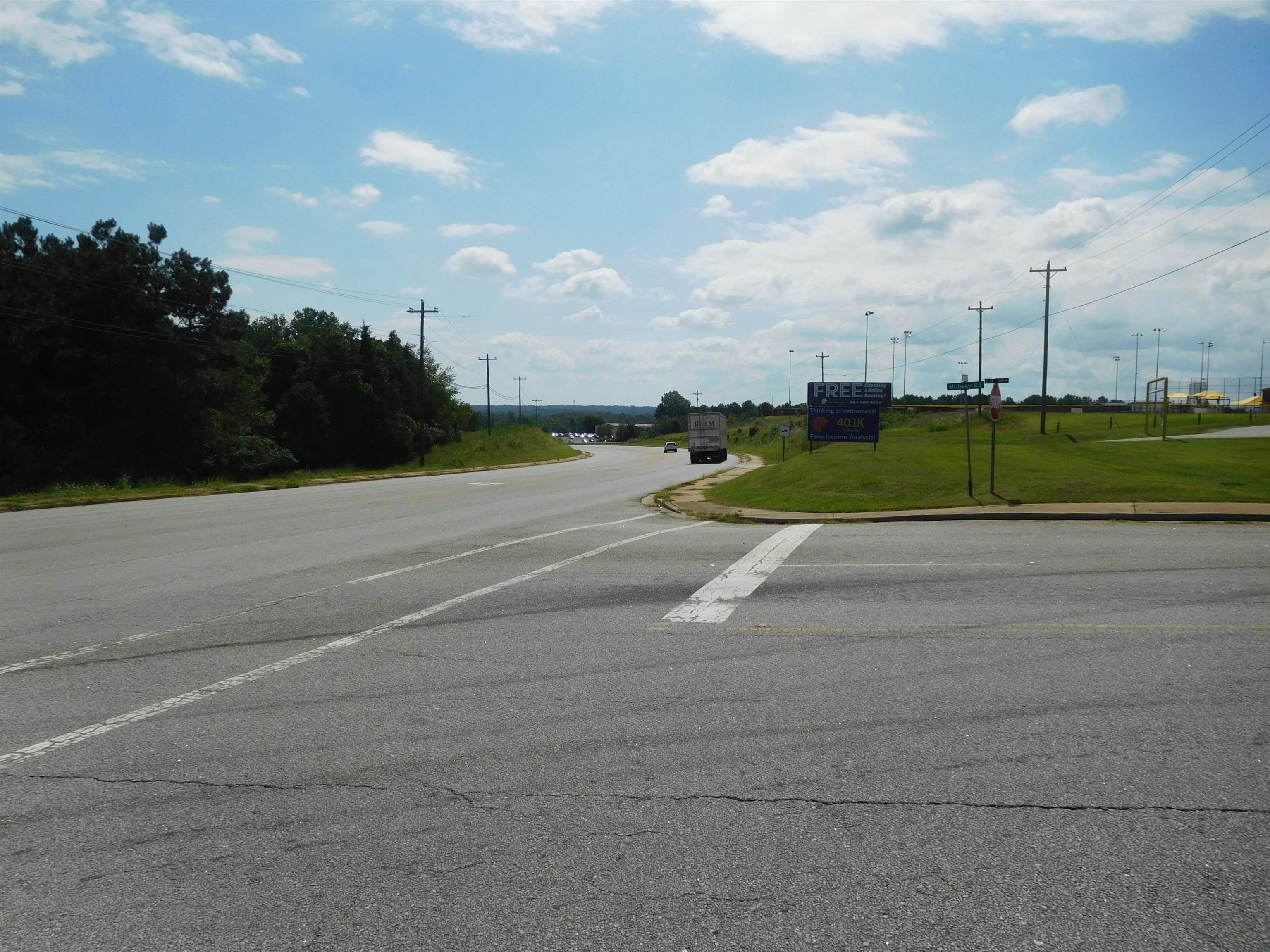 901 Hyatt St & Midway Rd Street, Gaffney, South Carolina image 3