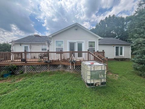 A home in Cowpens