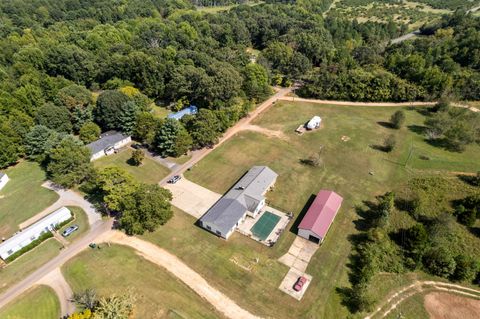 A home in Cowpens