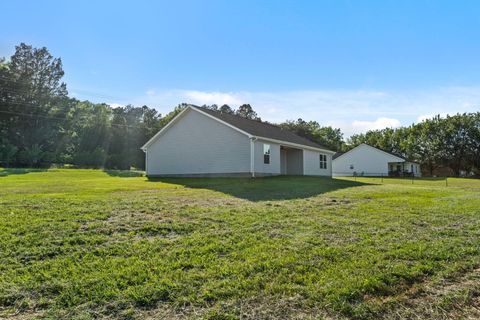 A home in Pauline