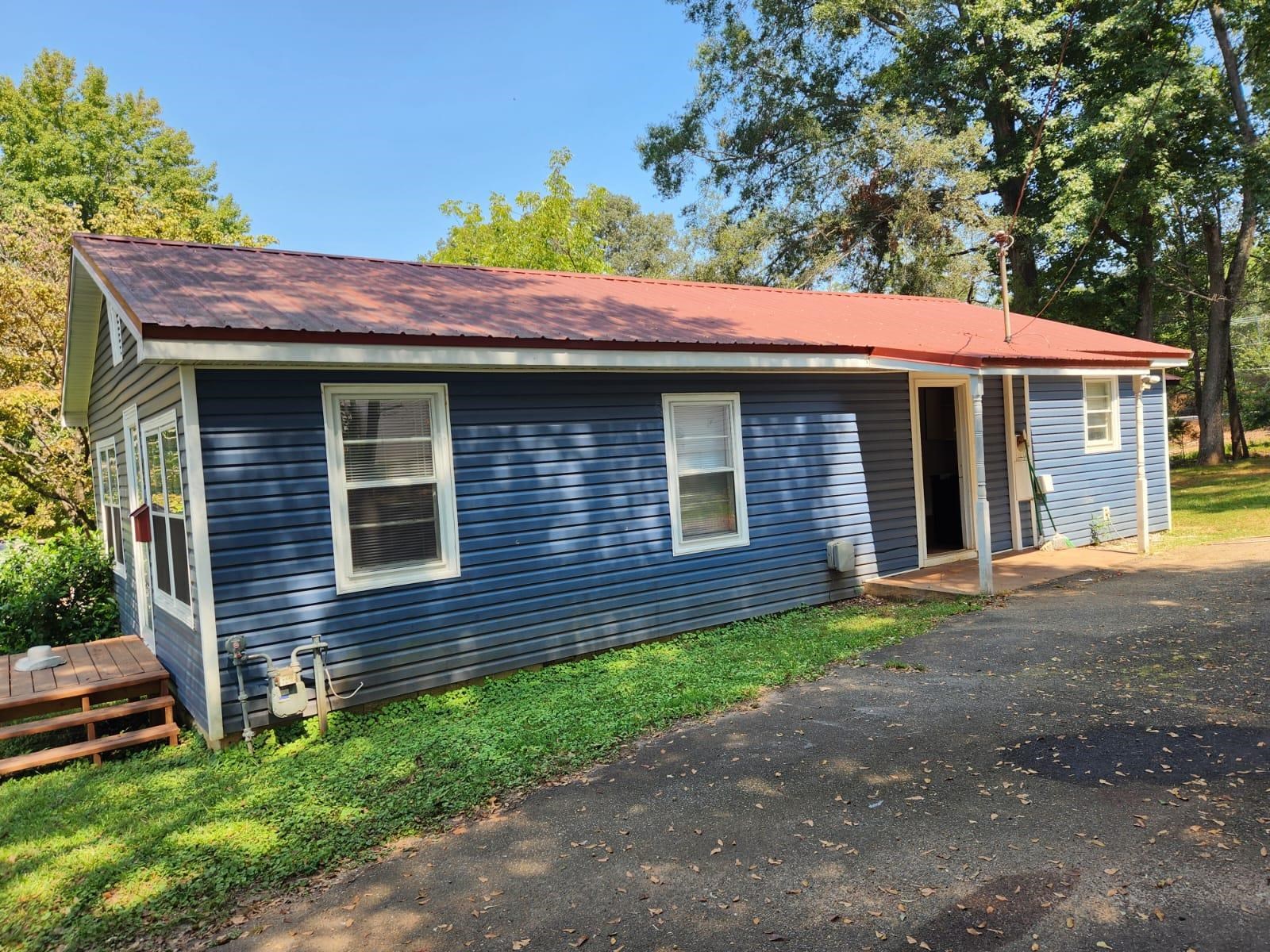 42 Bishop St St, Inman, South Carolina image 1