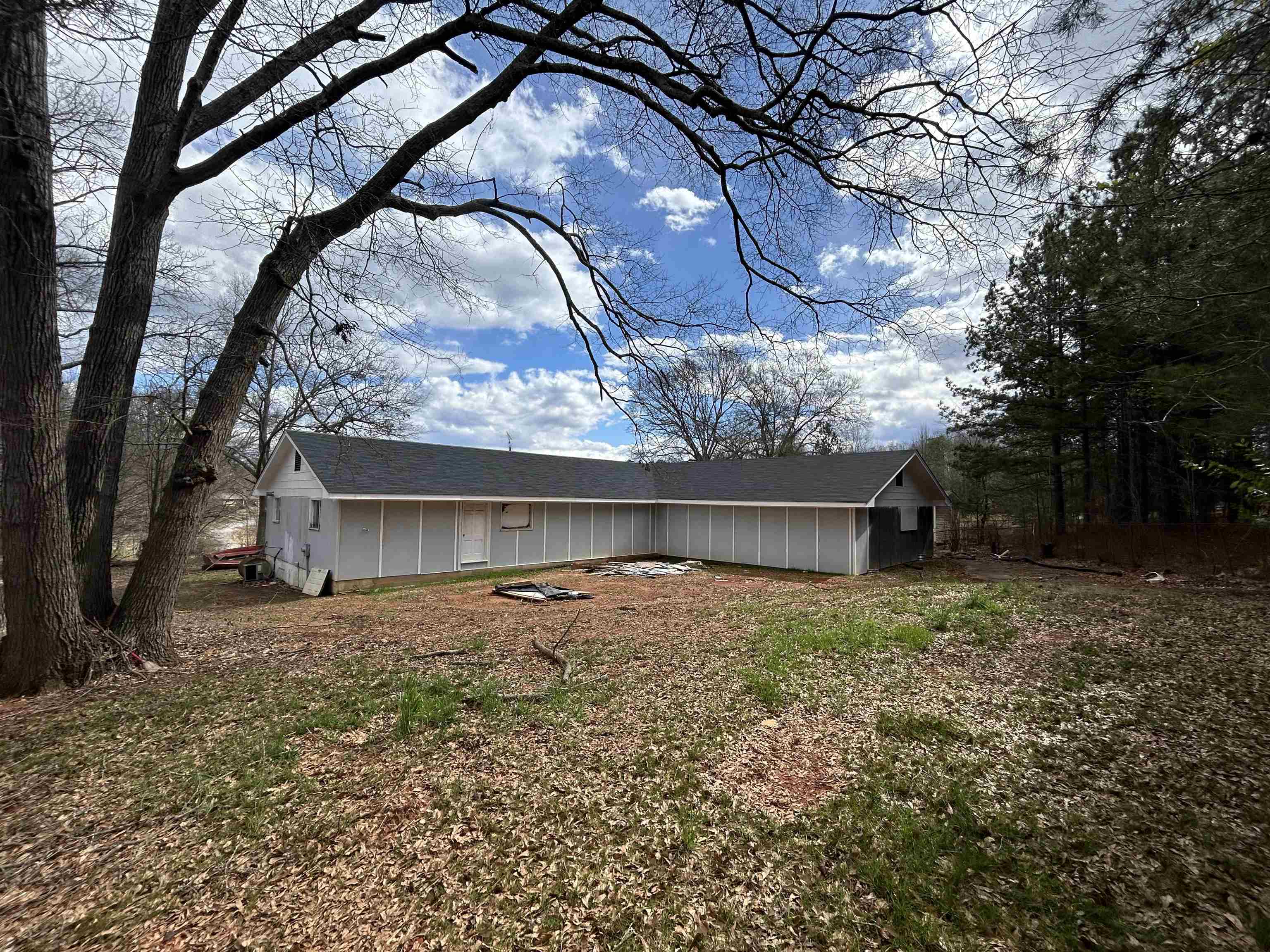 100 Clary Drive, Spartanburg, South Carolina image 4