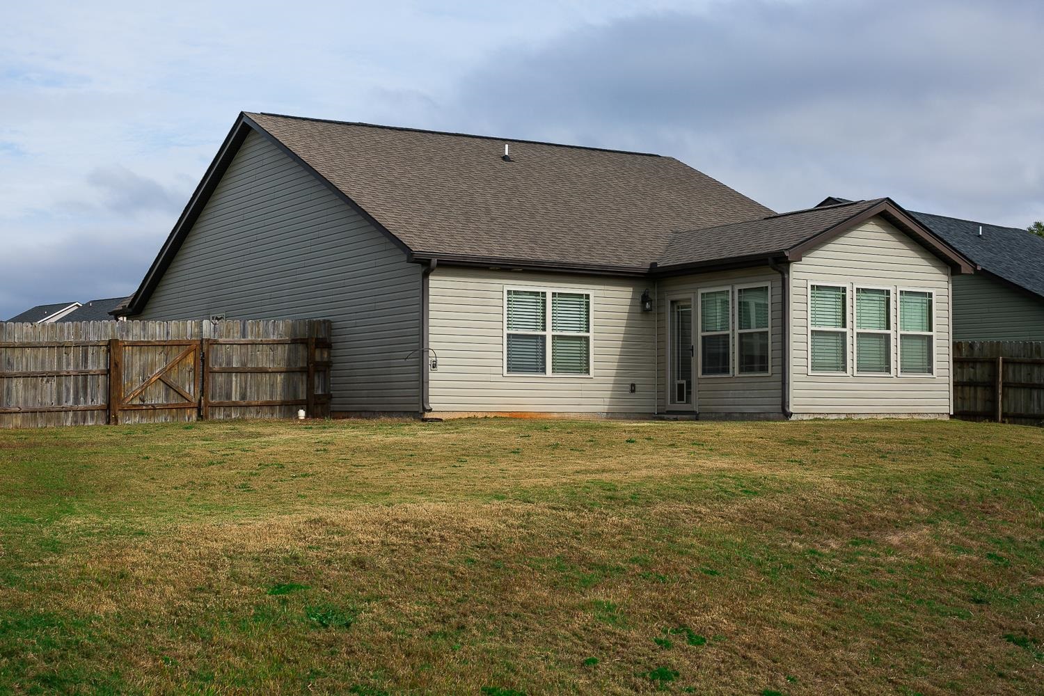 356 Evenfall Drive, Boiling Springs, South Carolina image 2