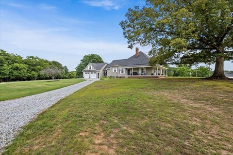 A home in Chesnee