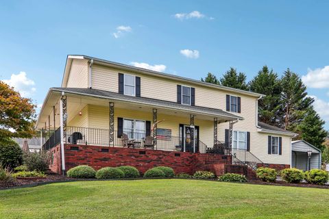 A home in Chesnee