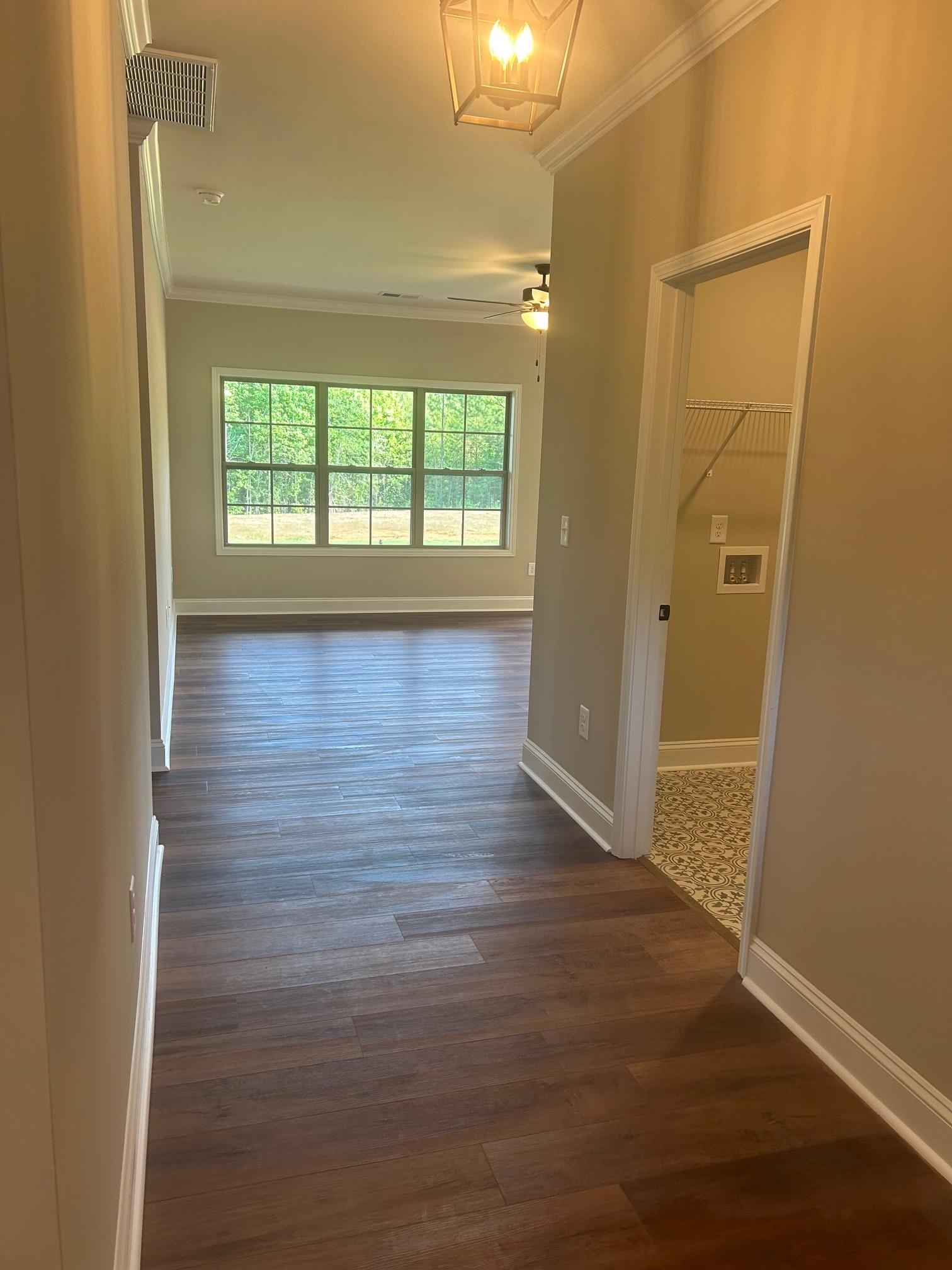 237 Carriage Gate Drive, Wellford, South Carolina image 4