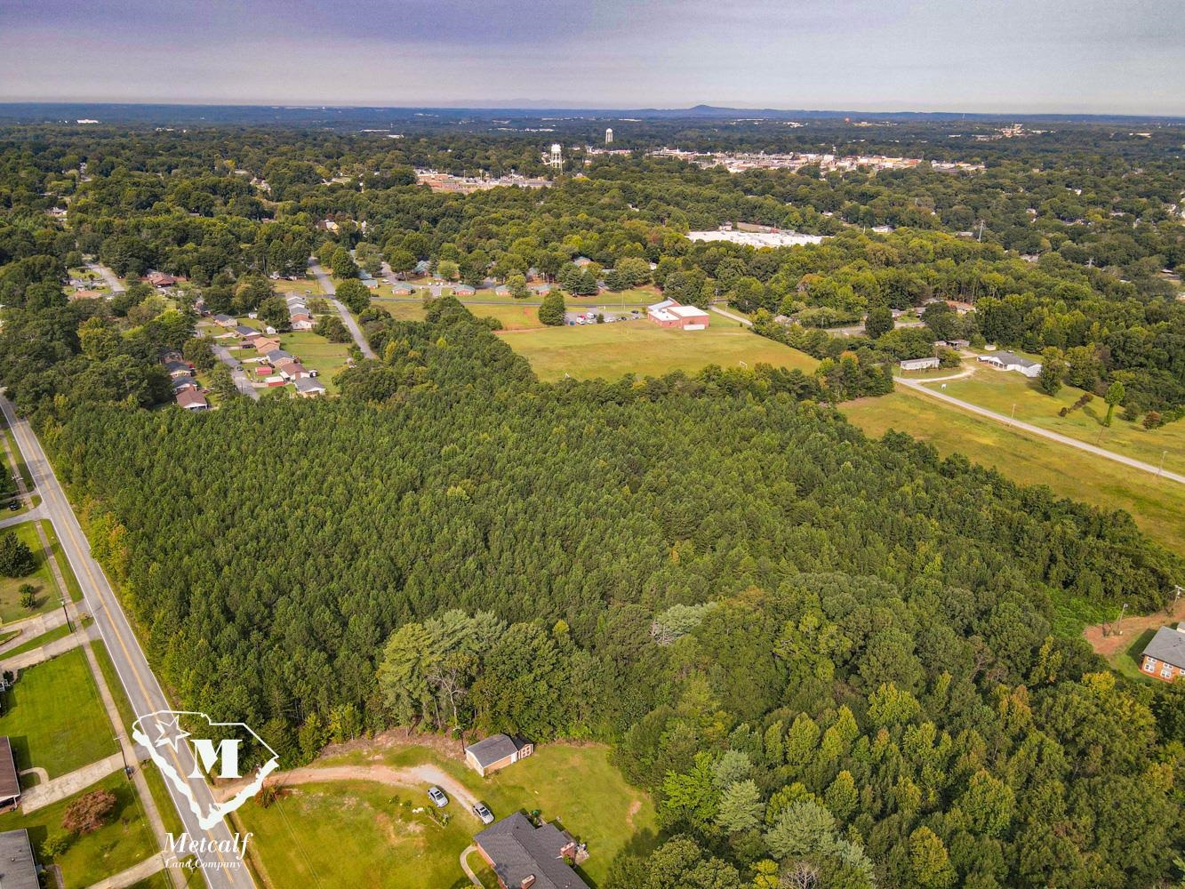 Colonial Avenue, Gaffney, South Carolina image 7