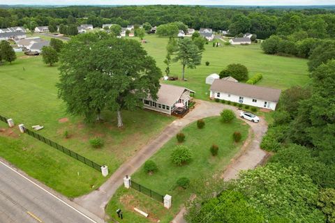 A home in Inman