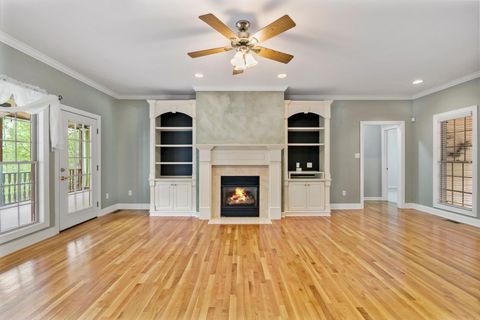Single Family Residence in Inman SC 116 Hickory Hollow 7.jpg