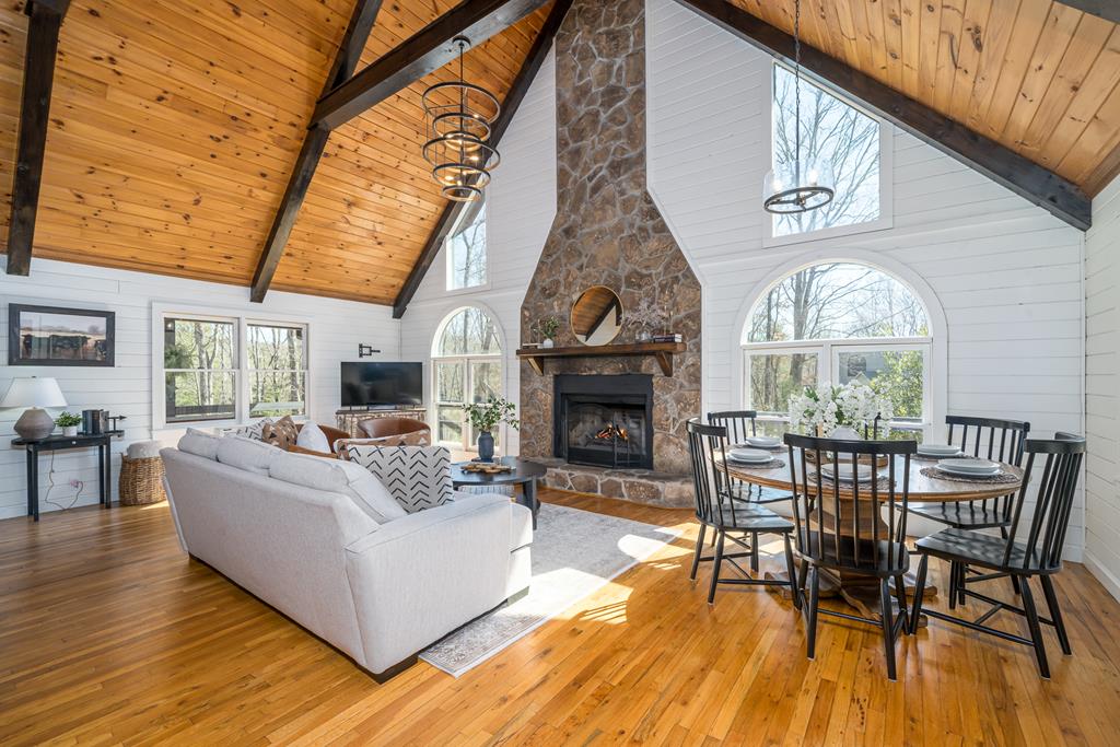 138 Laurel Ridge