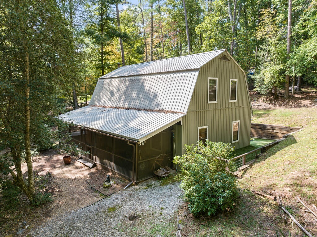 121 Redbird Drive